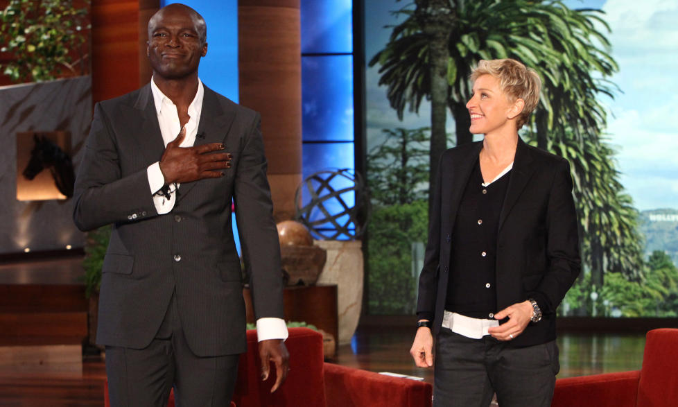 S�RGER OVER BRUDDET: Artisten Seal bes�kte i g�r talkshowet til Ellen DeGeneres. Det var f�rste gang han stilte til intervju etter at bruddet med kona Heidi Klum ble offentliggjort s�ndag. Foto: Michael Raxzman/Warner Bros/AP/Scanpix