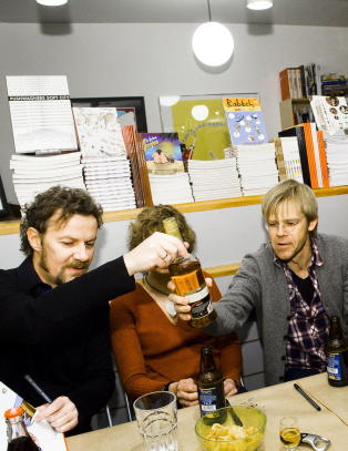 Feirer serieseier med p�lser og �l