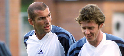 SCORET SIST: Sist gang Real Madrid slo Barcelona med to m�l p� Camp Nou scoret Zinedine Zidane og Steve McManaman for de helvhvite. Foto: Scanpix