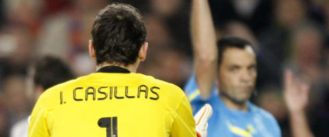 Rasende Casillas ba dommeren feste med Barcelona-spillerne