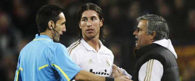 Mourinho venta på dommeren i Nou Camp-garasjen