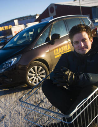Folk gikk bananas med sjekkheftet da denne bilen ble lansert