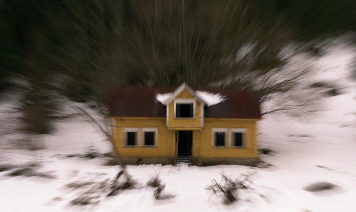 Kj�pte hus - nekter � betale da han h�rte om sp�kelser