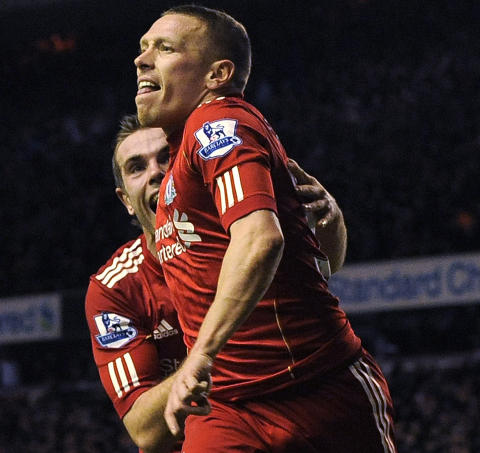 KLARE FOR WEMBLEY: Craig Bellamy scoret m�let som ga 2-2 mot Manchester City onsdag og en ligacupfinale til Liverpool. Foto: REUTERS/Nigel Roddis