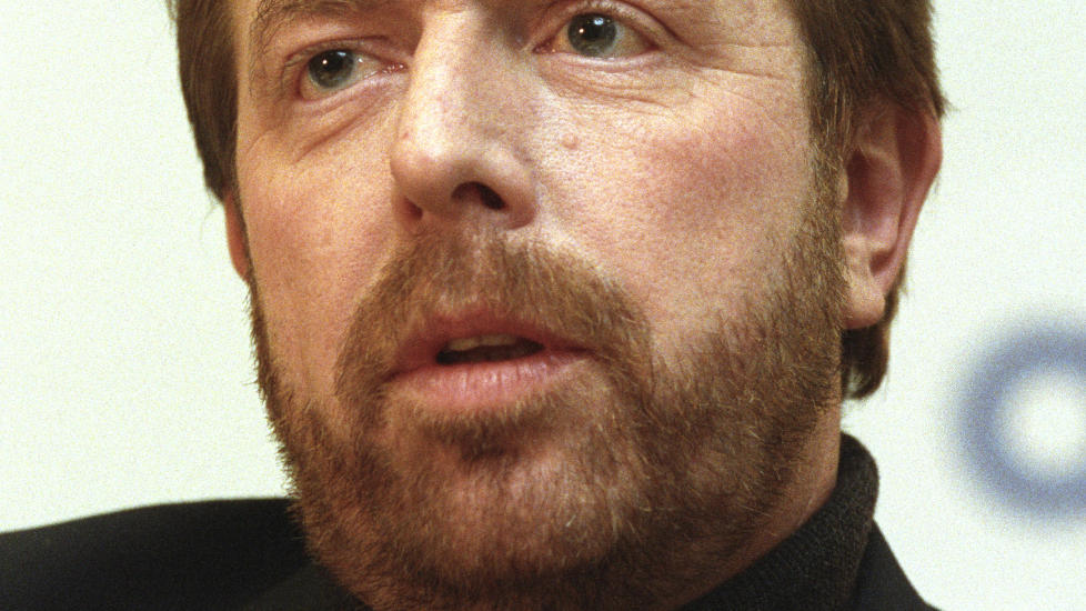 GIR SEG: Lian var en av initiativtakerne til at EHF ble stiftet i 1991, og han har sittet som president i forbundet siden 2004. N� sender han stafettpinnen videre. 
Foto: Terje Bendiksen NTB / Scanpix
