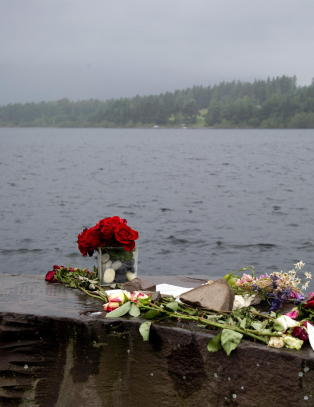 Bistandsadvokat frykter for økonomien til Utøya-ofre