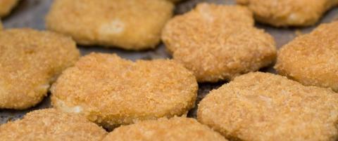 Jente (17) har bare spist McNuggets siden hun var to