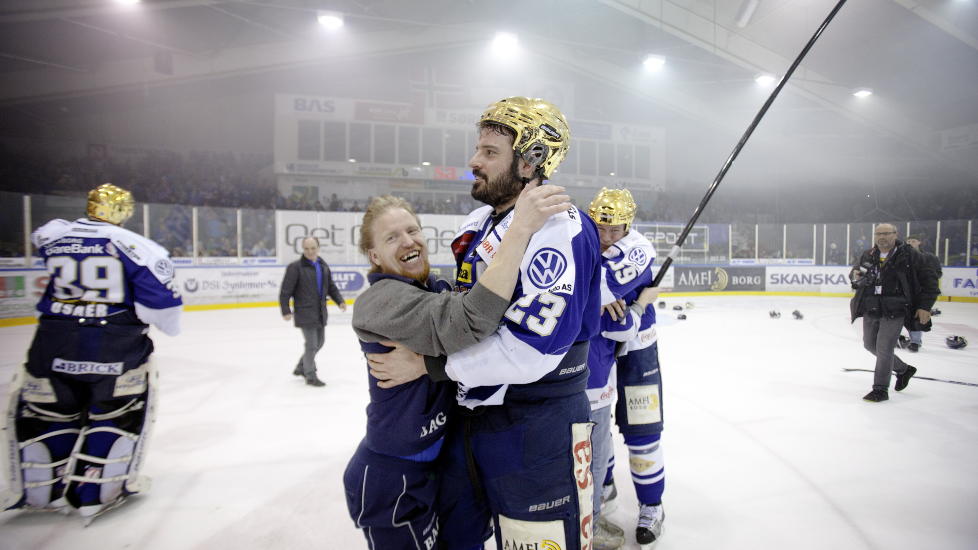 Forskjellen mellom topp og bunn i eliteserien ishockey var tydelig da Sparta Sarpsborg slo Frisk Asker 5-1 og L�renskog vant 5-2 over Manglerud Star p� borteis l�rdag. Her fra en tidligere kamp. Foto: Linn Cathrin Olsen / SCANPIX