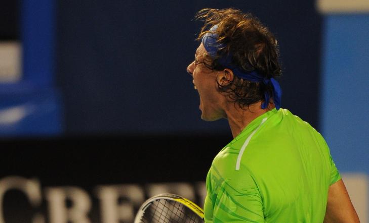 BARE NESTEN FOR NADAL: Nadal kjempet heroisk og s� ut til � vinne, men spanjolen gikk tom for krefter mot slutten. Foto: AFP PHOTO/GREG WOOD