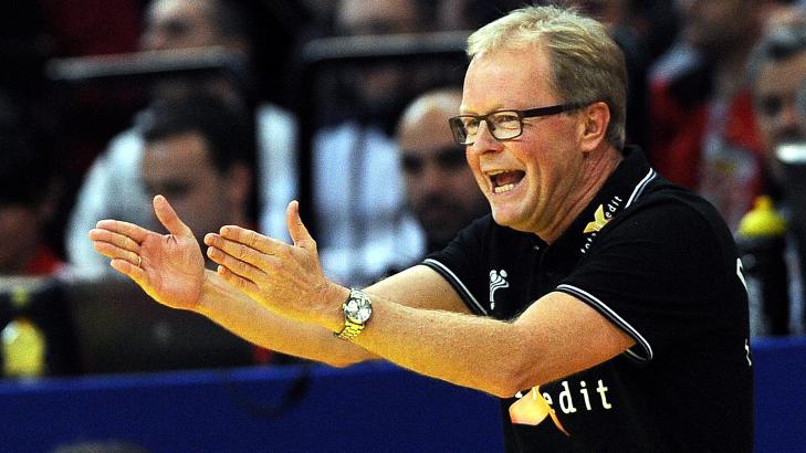 TRENER: Dansk sjef, Ulrik Wilbek. Foto:    EPA/GEORGI LICOVSKI