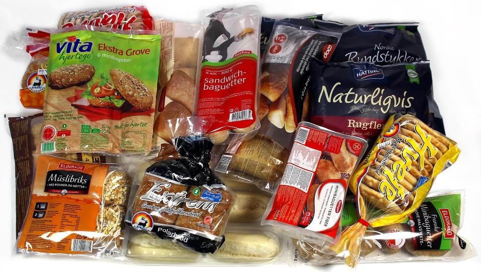 FOR LITE FIBER, FOR MYE SALT: Hele sju av disse f�r d�rligste karakter. Av de 16 rundstykkene og sm�br�dene som er testet, er det bare ett som f�r seks og ett som f�r fem. Foto: ERIK HELGENESET