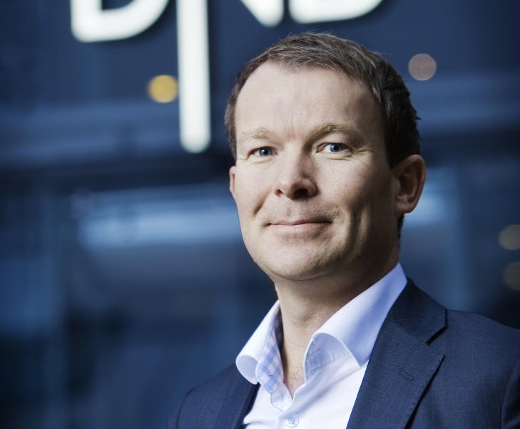 F�R KRITIKK: DNBs kommunikasjonsdirekt�r Thomas Midteide understreker overfor NTB at de ansatte har 36 minutters fritid hver dag i tillegg til lunsj. De �tte minuttene inng�r i denne dr�ye timen med fri. Foto: DNB