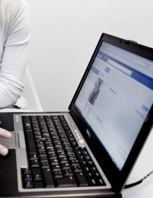 Mer en seks av ti barn har opplevd internett- og sms-hets
