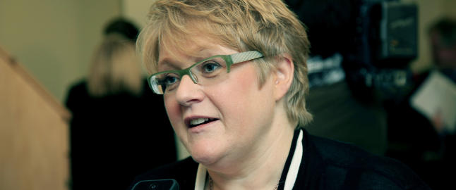 - Vi kan ikke straffe folk for � tenke p� terror