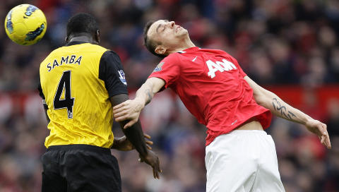 BEHOLD SAMBA: Blackburns midtstopperbauta Christopher Samba ble v�rende i klubben. Foto: AP Photo / Jon Super / Scanpix