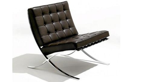 KLASSIKER: Du sitter nok godt i denne stolen. Mies van der Rohes originale design, produsert av Knoll. Foto: Produsenten