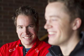 SMILET TILBALKE: Emil Hegle Svendsen og Tarjei B� har lagt Anterselva-fadesen bak seg. Foto: H�kon Mosvold Larsen / Scanpix