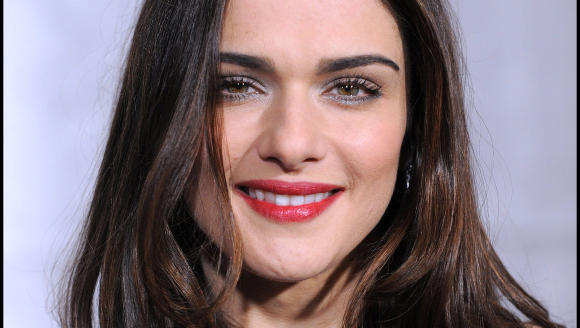 NATURLIG: Slik ser Rachel Weisz ut uten retusjering. Foto: Stella Pictures