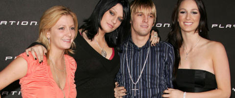 Nick og Aaron Carter i sorg