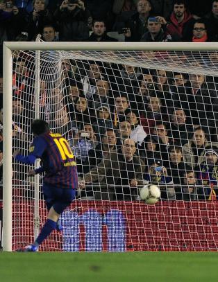 Messi bommet p� straffespark
