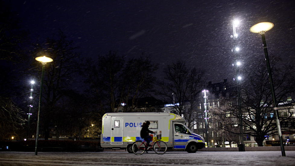 SKUTT OG DREPT: Tirsdag kveld ble en 48 �r gammel mann skutt og drept i Malm�, og samme natt ble en politistasjon utsatt for et bombeangrep. P� �tte m�ndeder er �tte personer skutt og drept i byen. 
Foto: Stian Lysberg Solum / Scanpix