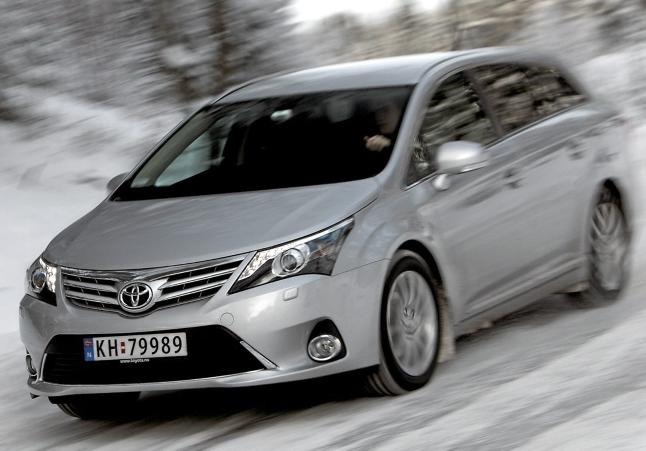 Toyota Avensis er tilbake, og bedre enn noen sinne