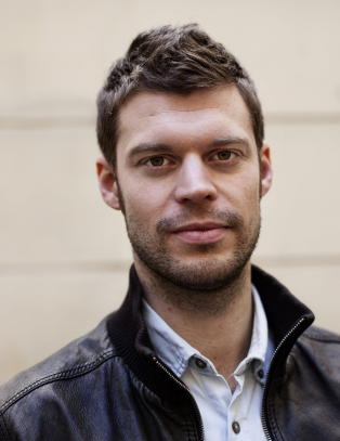 - Ta med deg Gerd til Skottland, Jonas