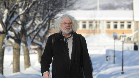 EDVARD HOEM: Forfatteren  Foto: Torbj�rn Gr�nning /  Dagbladet