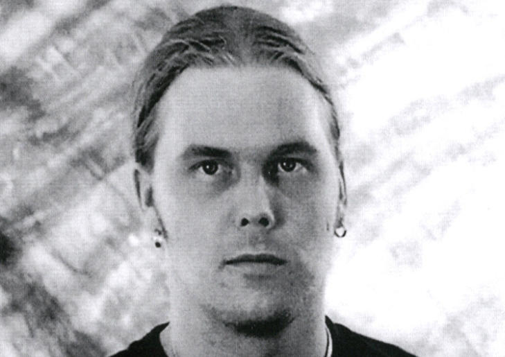 Pasi Kopra (37)

* Lederskikkelse i Wolfpack/Br�draskapet

* Har sonet livstidsstraff for mord siden 1998.

* Alex Ghara Mohammadi, lokal leder av Wolfpack i Malm� ble myrdet 24. noovember i fjor.