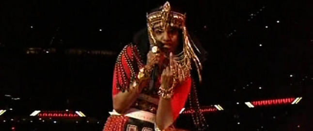 Klarte ikke stoppe M.I.A.s Super Bowl-finger