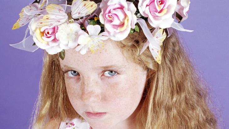 PRINSESSE CURLING: Har noen l�rt henne hvor mye str�mmen koster? Foto: Colourbox.com