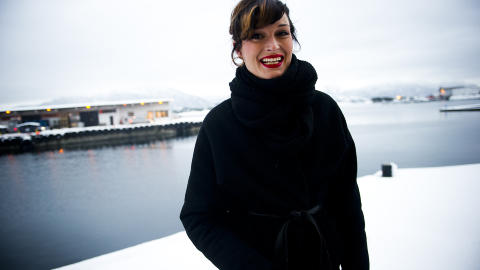 MUSIKKELSKER: Lise Karlsnes gleder seg til � kunne ytre sine musikkmeninger p� andre arenaer enn fest og nachspiel. 
Foto: H�kon Eikesdal
