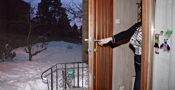 - Hun ble funnet rett utenfor hagen min. Det er forferdelig