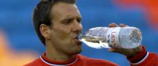 Paul Merson fratatt f�rerkortet i 14 m�neder