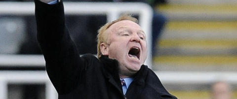 Villa-fansen varsler protest mot McLeish