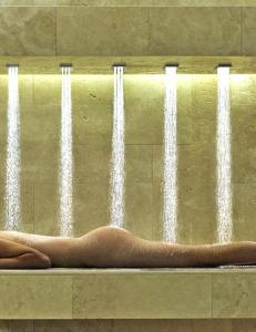 Her er det bare � sl� seg ned