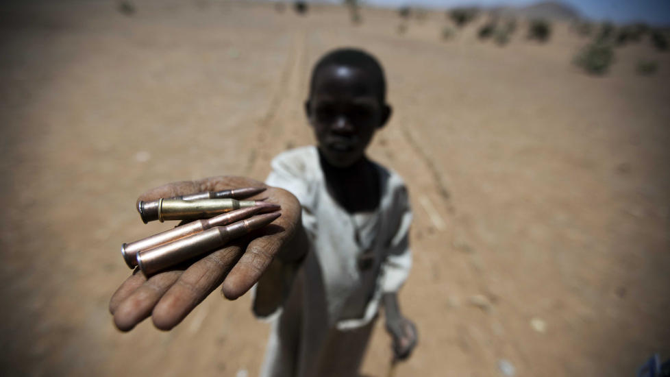 Russland og Kina bidrar til � bryte menneskerettighetene i Darfur, til tross for FNs v�penembargo, if�lge Amnesty. Foto: REUTERS/Albert Gonzalez Farran/UNAMID/SCANPIX