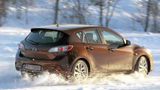 MYE EKSTRA: Mazda 3 kommer med gunstige utstyrspakker. FOTO: Egil Nordlien, HM Foto