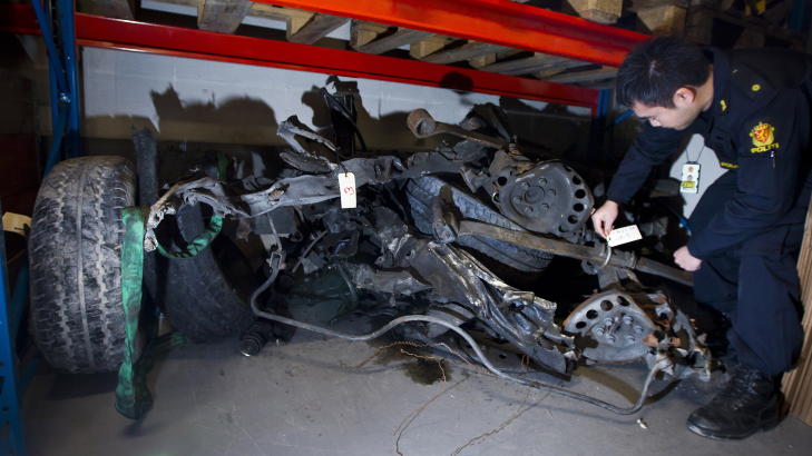 TERRORBESLAG:
Bombebilen er et av 6000 beslag etter terrorsiktede Anders Behring Breivik. Alt sammen blir lagret p� et hemmelig lager i Oslo.
Foto: Heiko Junge / Scanpix