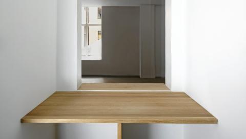 M�TE: Et av tre m�terom inne i klosterhagen. Foto: Ivan Brodey