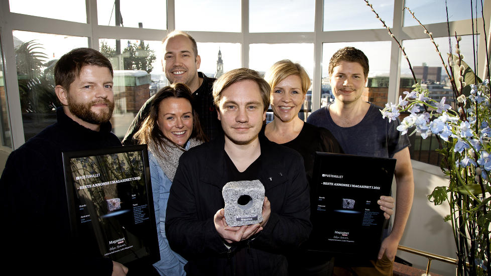 VINNERLAGET: Magasinets annonsepris �Pustehullet� gikk i �r til SMFB og IKEA. Foto: Erling H�geland/Dagbladet