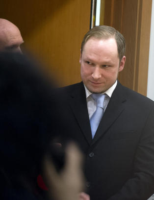 - Det er klart Breivik bør intervjues