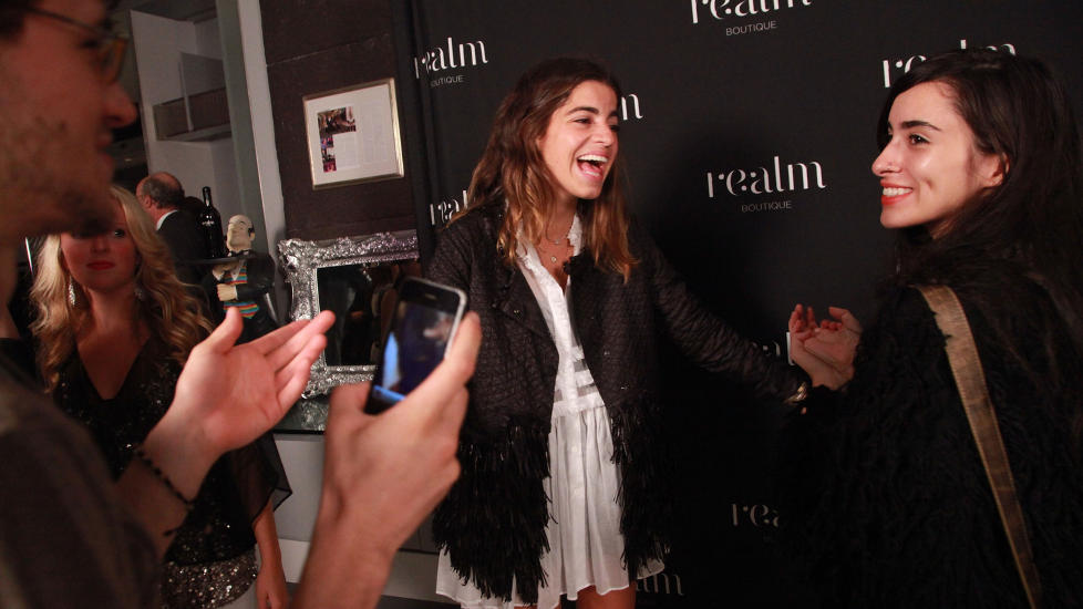 FASHIONISTA: Leandra Medine bak bloggen The Man Repeller har blitt en ny yndling i blogguniverset. Foto: Getty Images / All Over Press