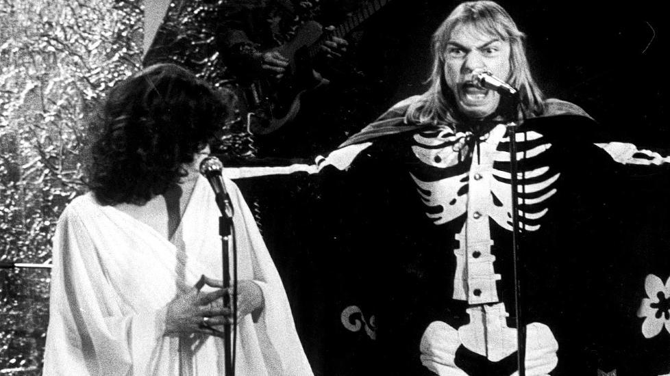 P� VINNERLISTA: Jahn Teigen er en av artistene som har havnet p� en vinnerliste i Dagbladet og Spotifys MGP-konkurranse. Her synger han  sangen �Voodoo� i finalen i 1976, sammen med Inger Lise Rypdal. Foto: Stein Dag Jensen / Dagbladet