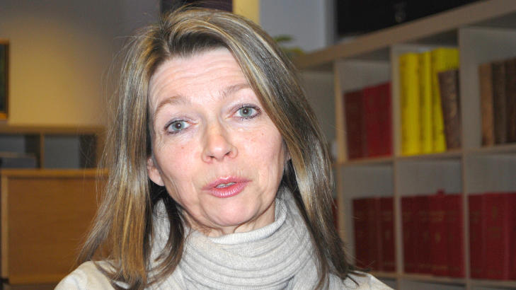 KREVENDE: Advokat Inger Marie Sunde forteller at Helge Solum Larsen opplevde avh�ret som krevende, men er lettet av � v�re ferdig med det f�rste avh�ret. Foto: Leif Stang