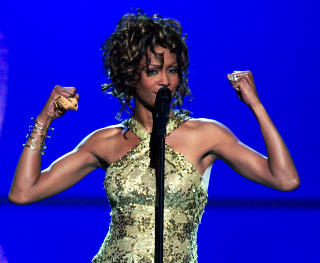 LEGENDARISK: Whitney Houston hadde en unik stemme, som har v�rt til inspirasjon for mange andre artister, ogs� for norske Sigve Sjursen. Foto: Ethan Miller / Reuters / Scanpix