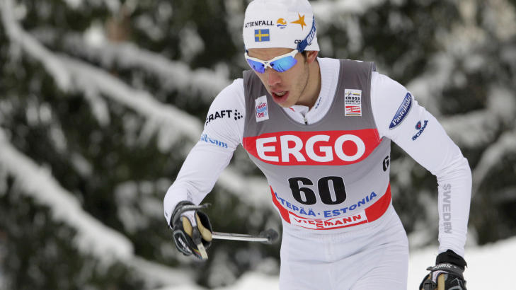 SL�TT AV NORTHUG: Marcus Hellner og Sverige ble nummer tre p� stafetten. Foto: REUTERS/Ints Kalnins