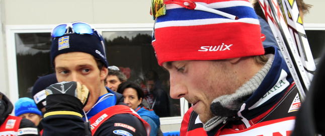 - Fatter ikke hva de holder p� med