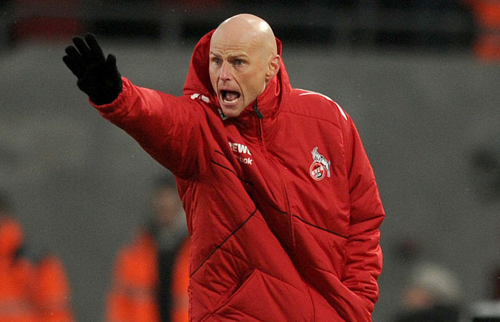  FORBANNET  St�le Solbakken var tydelig forbannet over enda et hjemmetap. Foto: Scanpix / AFP