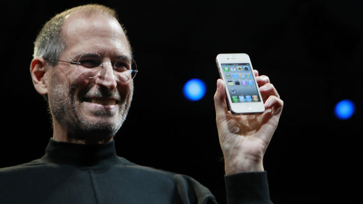 D�D: Steve Jobs tapte kampen mot kreften tre dager atter at Aaron Ramsey Scoret mot Tottenham den 2. oktober. Foto: Scanpix